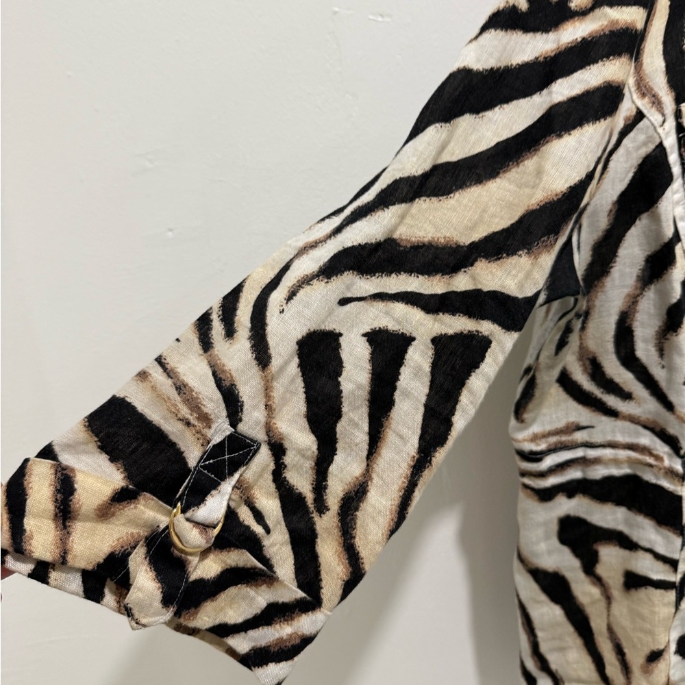 JM Collection Zebra Pattern Shirt - Picture 5 of 9
